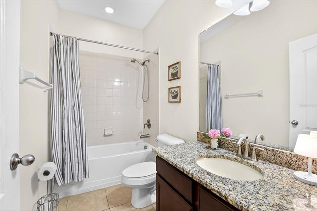 3935 SUNSET LAKE DRIVE, Lakeland, FL 33810