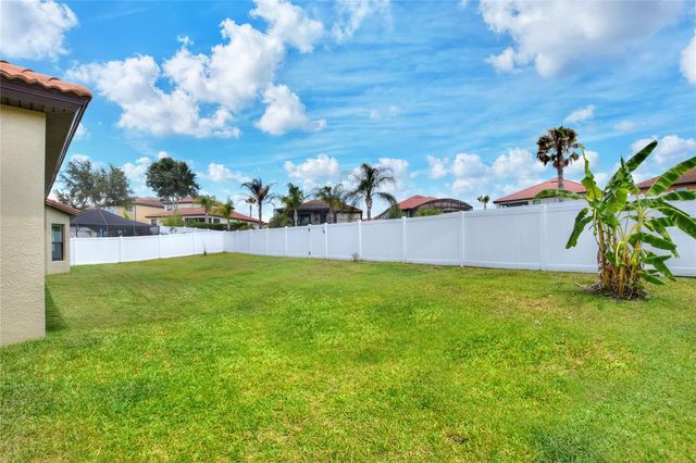 3935 SUNSET LAKE DRIVE, Lakeland, FL 33810