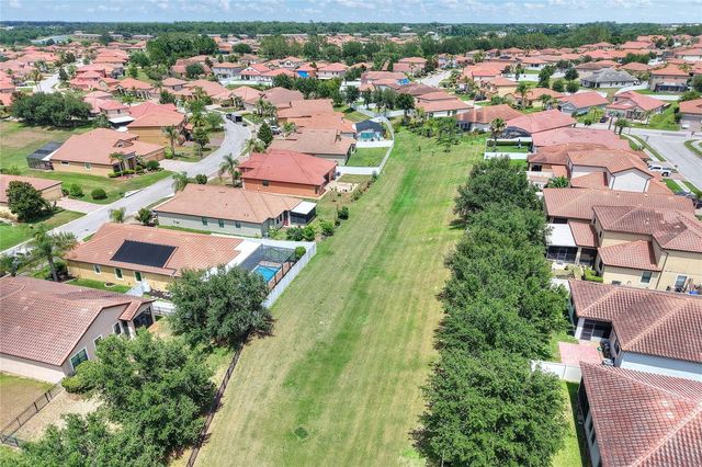 3935 SUNSET LAKE DRIVE, Lakeland, FL 33810