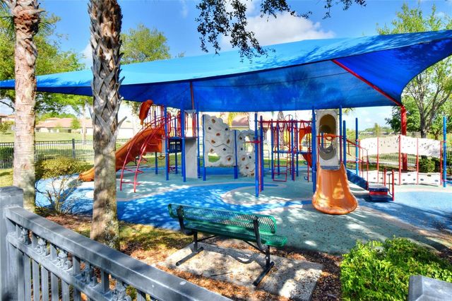 3935 SUNSET LAKE DRIVE, Lakeland, FL 33810