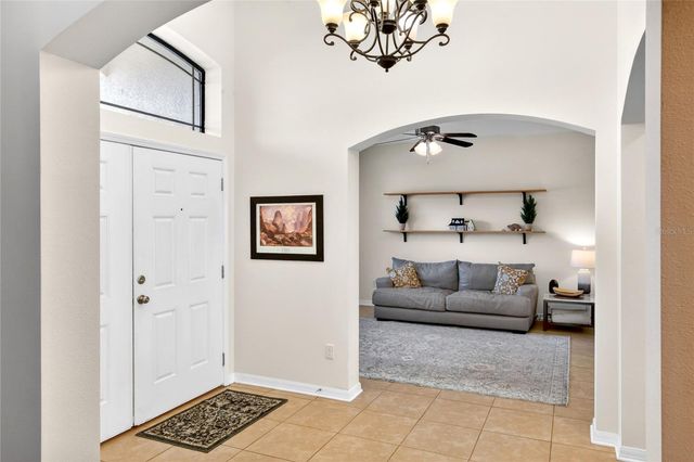 3935 SUNSET LAKE DRIVE, Lakeland, FL 33810