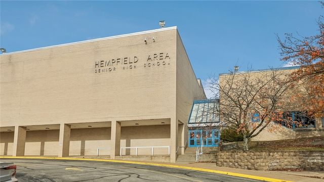 422 Curtis Ct., New Stanton, PA 15639