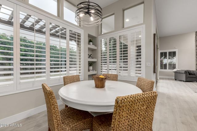 103 W VISTA Avenue, Phoenix, AZ 85021