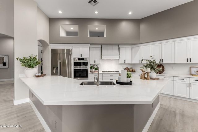 103 W VISTA Avenue, Phoenix, AZ 85021