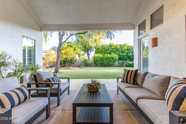 103 W VISTA Avenue, Phoenix, AZ 85021