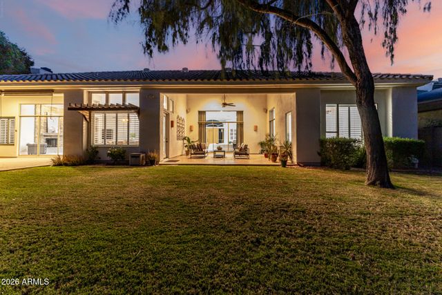 103 W VISTA Avenue, Phoenix, AZ 85021