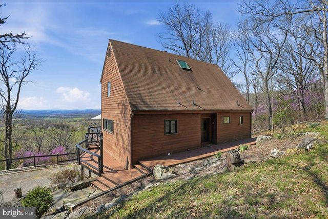 19897 FOREST HILL LN, Bluemont, VA 20135