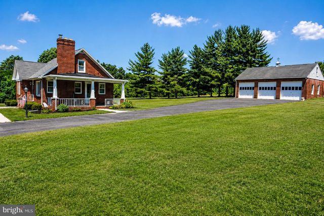 62 W HANOVER ST, Gettysburg, PA 17325