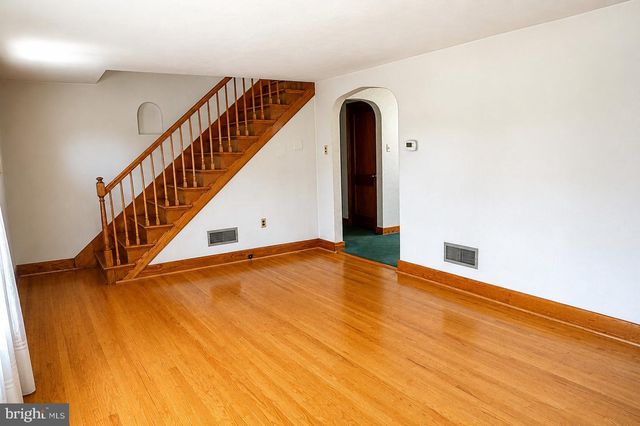 62 W HANOVER ST, Gettysburg, PA 17325
