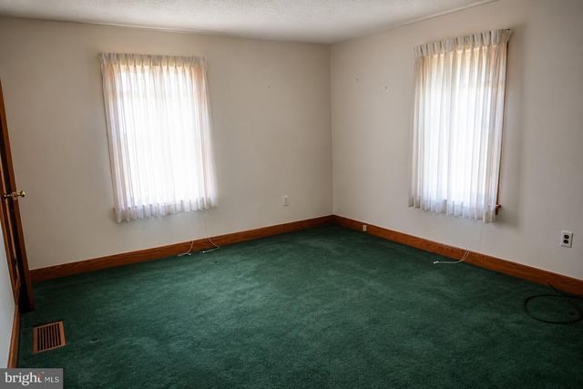 62 W HANOVER ST, Gettysburg, PA 17325