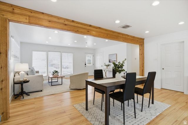 6869 S BROOKHILL DR, Salt Lake City, UT 84121