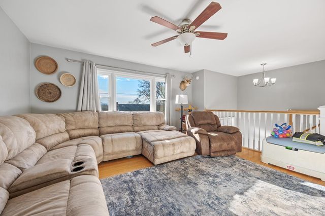 5949 Village Lane, Roanoke, VA 24019