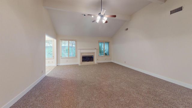 6317 N Marks Avenue, Fresno, CA 93711