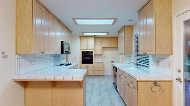 6317 N Marks Avenue, Fresno, CA 93711