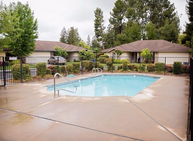 6317 N Marks Avenue, Fresno, CA 93711