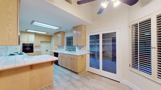 6317 N Marks Avenue, Fresno, CA 93711