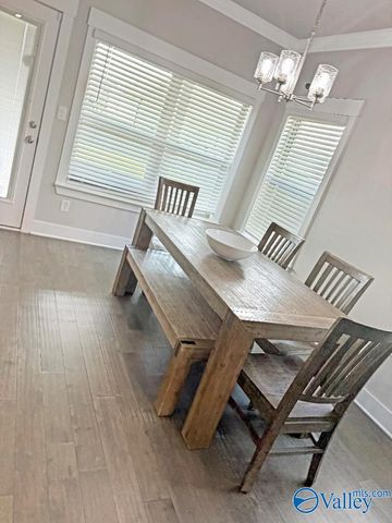 22584 Big Oak Drive, Athens, AL 35613