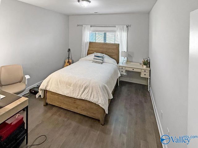 22584 Big Oak Drive, Athens, AL 35613