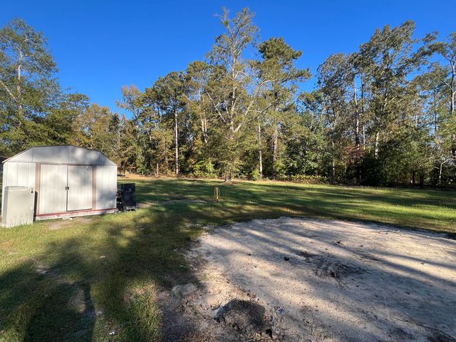 3946 Radford Gay Road, Dearing, GA 30808