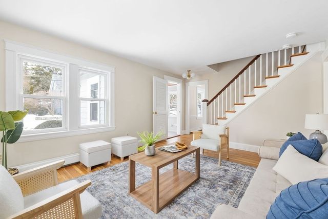 31 Birds Hill Ave, Needham, MA 02492