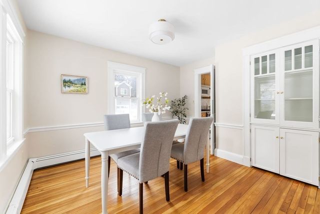 31 Birds Hill Ave, Needham, MA 02492