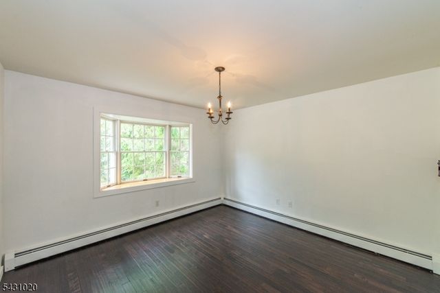 2 Cherry Tree Ln, Sparta Twp., NJ 07871