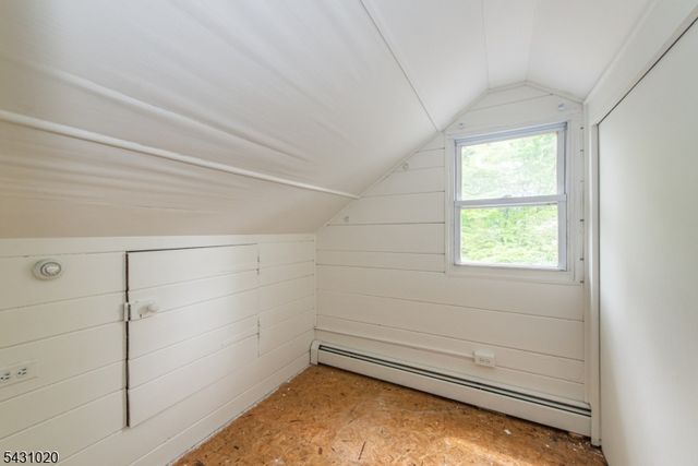 2 Cherry Tree Ln, Sparta Twp., NJ 07871