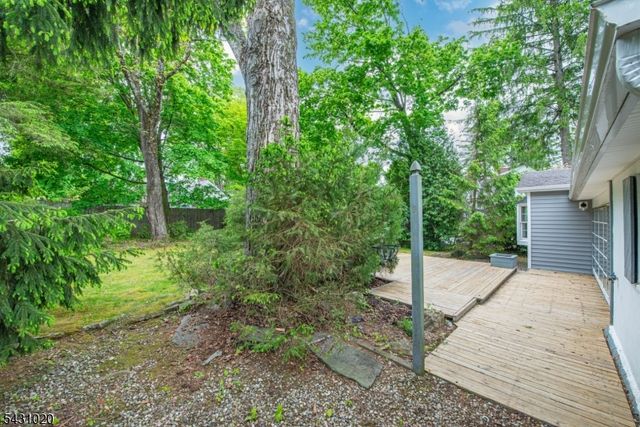 2 Cherry Tree Ln, Sparta Twp., NJ 07871