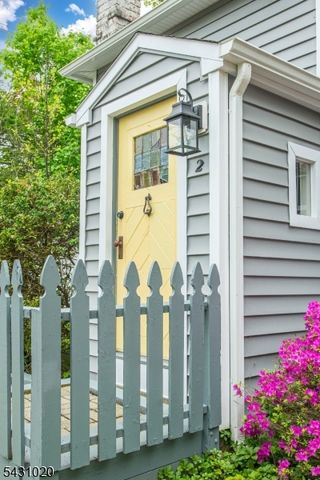 2 Cherry Tree Ln, Sparta Twp., NJ 07871