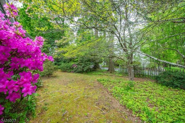 2 Cherry Tree Ln, Sparta Twp., NJ 07871
