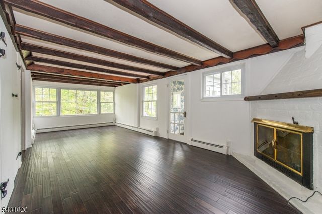 2 Cherry Tree Ln, Sparta Twp., NJ 07871