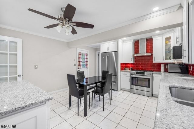21 Center St, Belleville Twp., NJ 07109