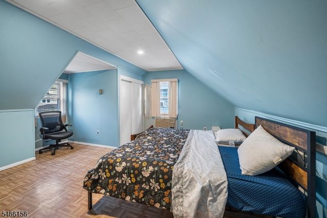 21 Center St, Belleville Twp., NJ 07109