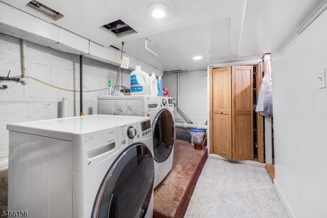 21 Center St, Belleville Twp., NJ 07109