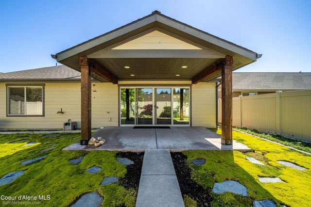 2247 N Sockeye DR, Post Falls, ID 83854