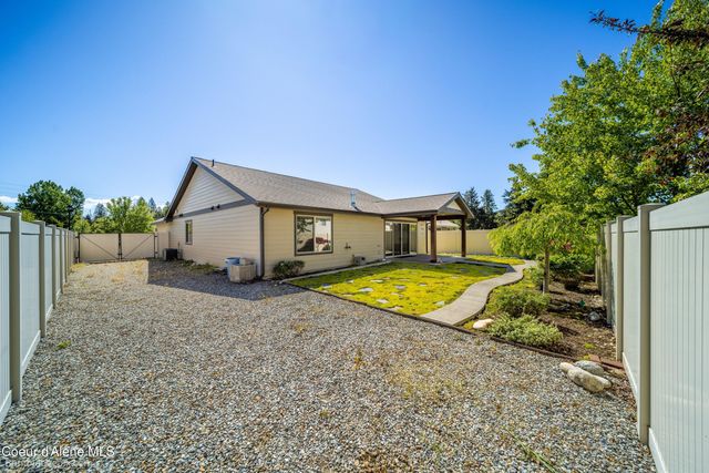 2247 N Sockeye DR, Post Falls, ID 83854