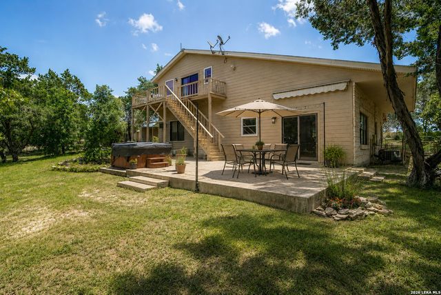 405 Lake Side, Boerne, TX 78006