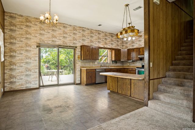 405 Lake Side, Boerne, TX 78006