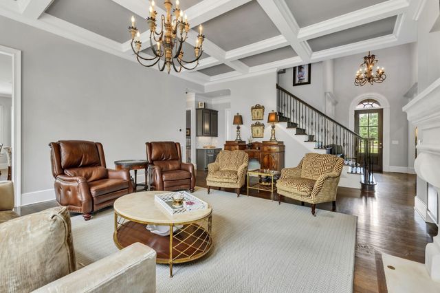 12 Medalist Ct, Brentwood, TN 37027