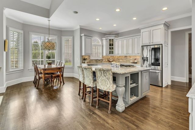 12 Medalist Ct, Brentwood, TN 37027