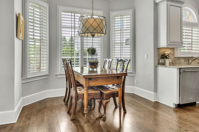 12 Medalist Ct, Brentwood, TN 37027