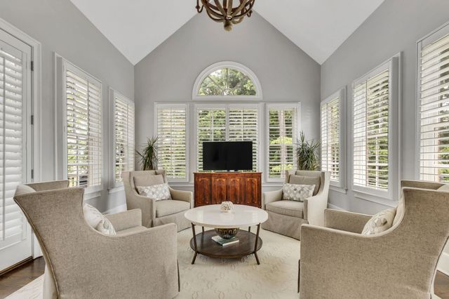 12 Medalist Ct, Brentwood, TN 37027