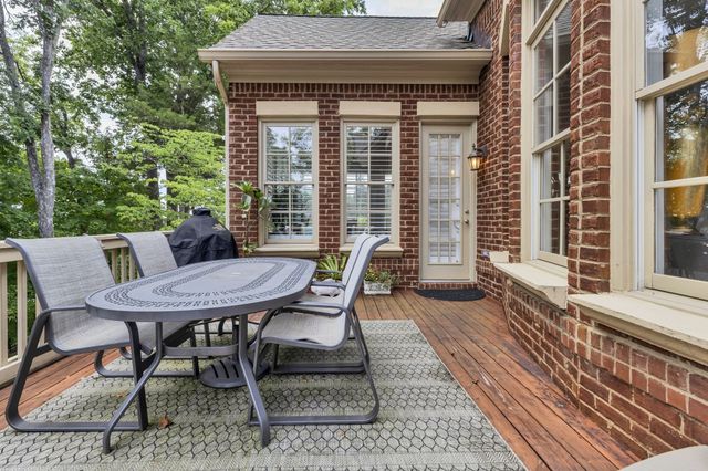 12 Medalist Ct, Brentwood, TN 37027