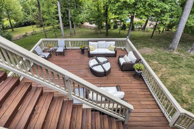 12 Medalist Ct, Brentwood, TN 37027