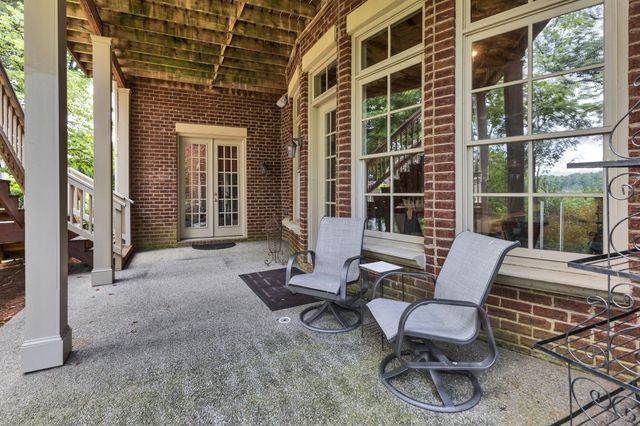 12 Medalist Ct, Brentwood, TN 37027