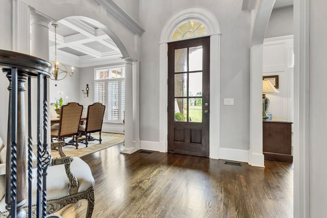 12 Medalist Ct, Brentwood, TN 37027