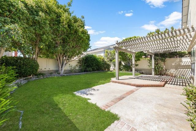 24 Whitecloud, Irvine, CA 92614