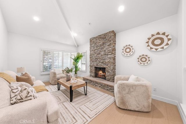 24 Whitecloud, Irvine, CA 92614