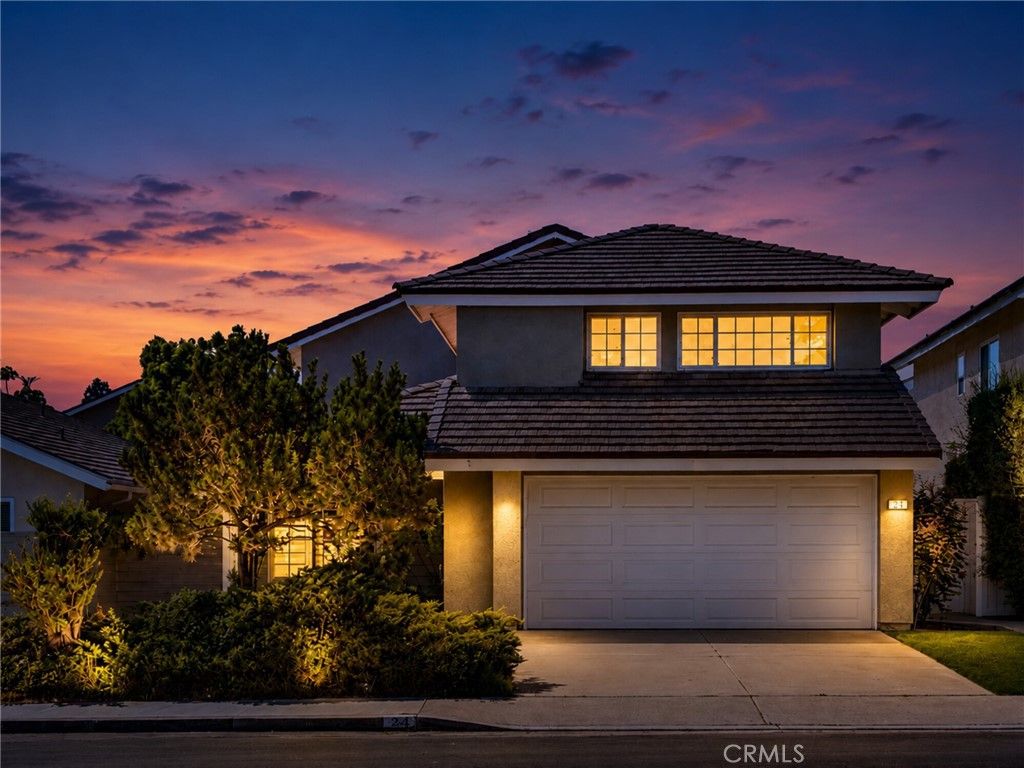 24 Whitecloud, Irvine, CA 92614