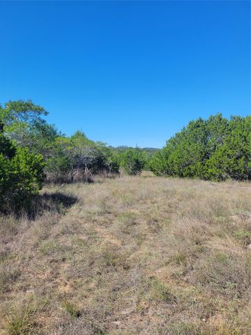 628 Bonita DR, Blanco, TX 78606